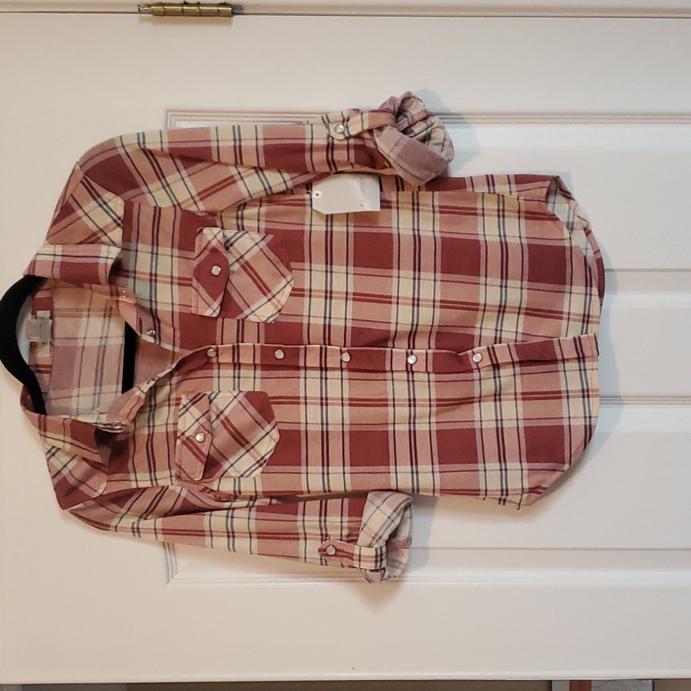 NWT Women's extra small long sleeve plaid button down .